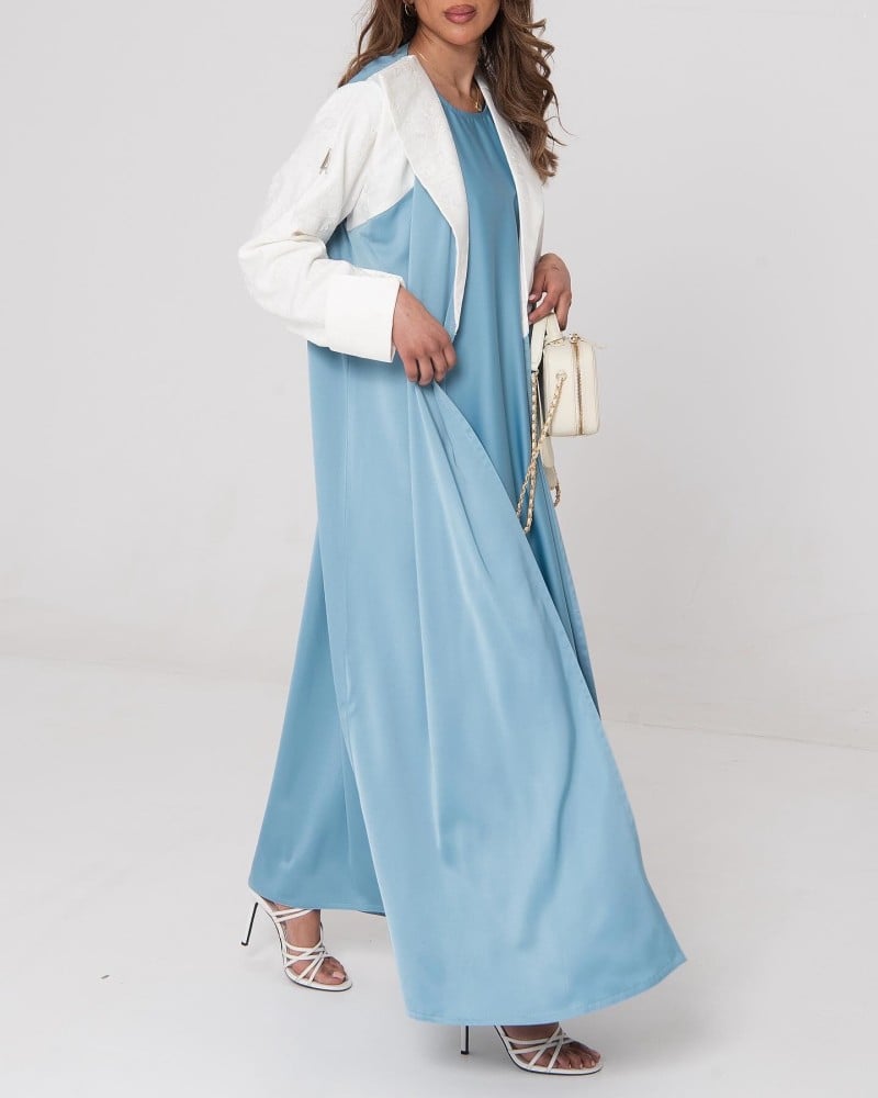 CREAMY FLORAL BLUE