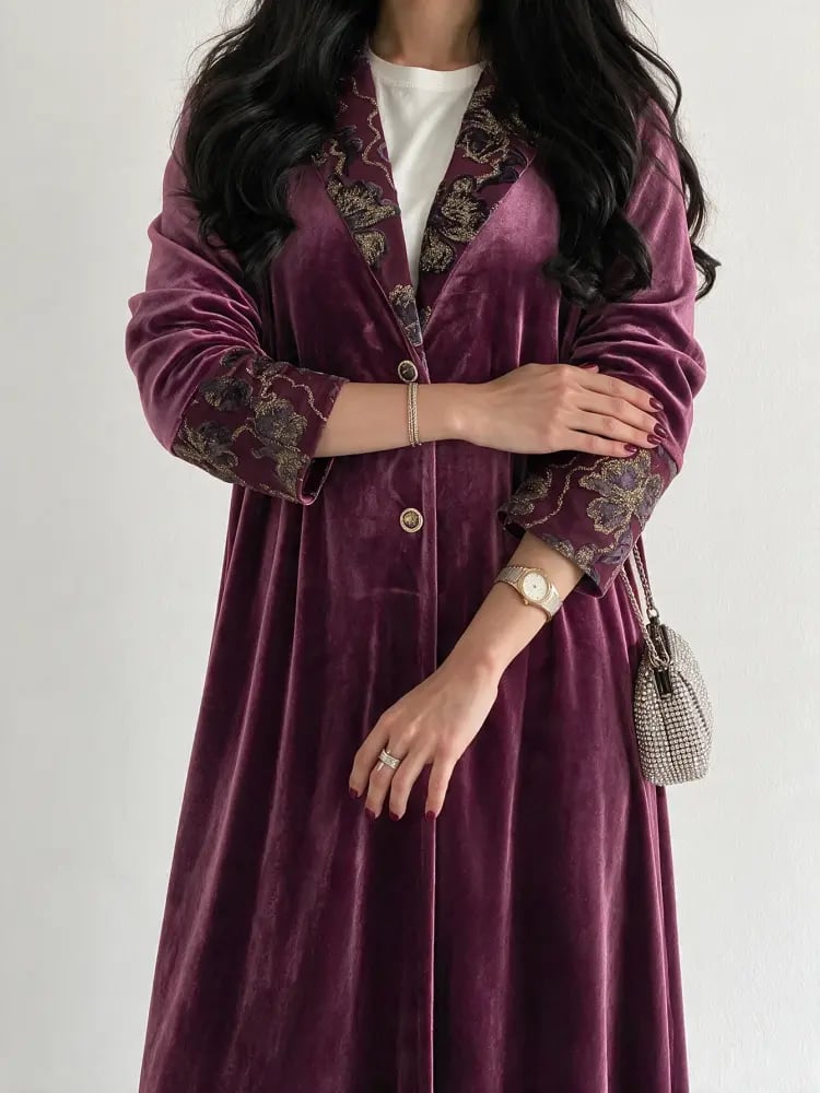 عباية نسائية