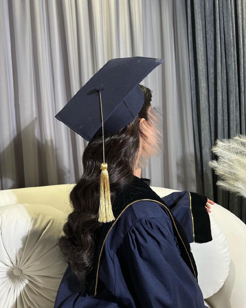 عباية تخرج كحلي غامق 2026