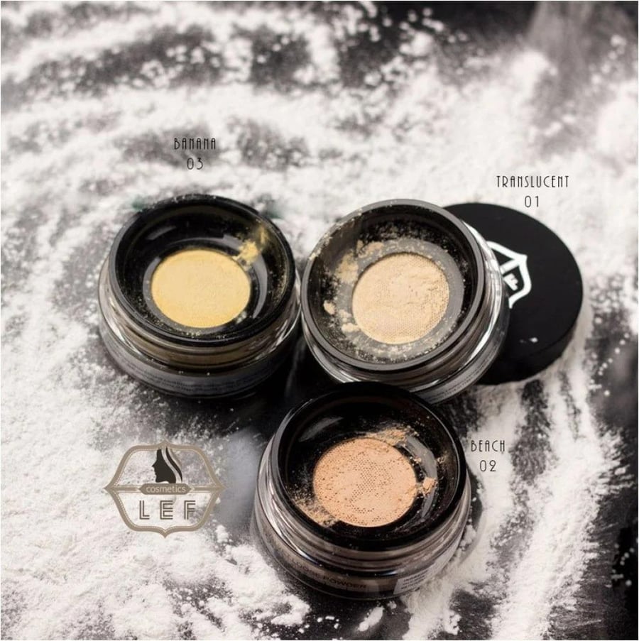 ليف بودرة سائبة مخمليه فائقة النعومه | LEF Velvet Loose Powder Invisible Blurring (BANANA 03)