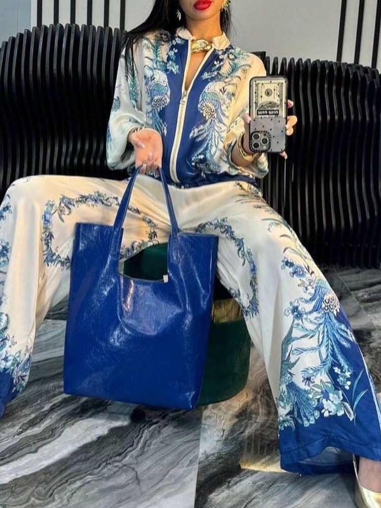 طقم سوت نسائي