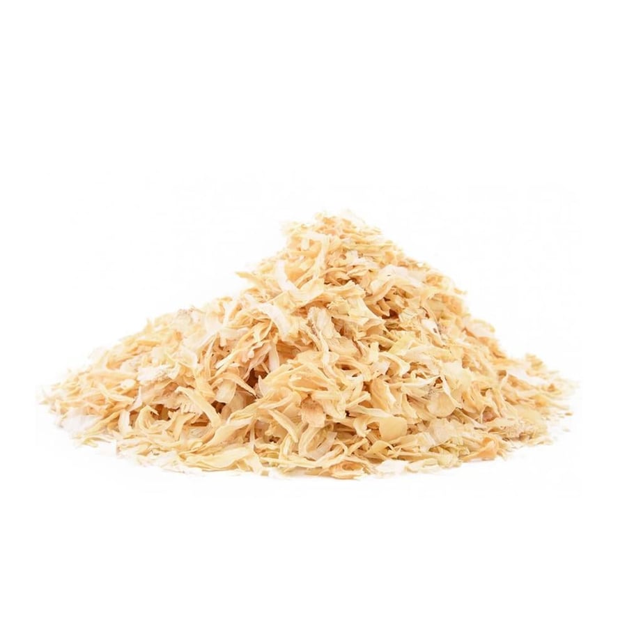 White onion slices