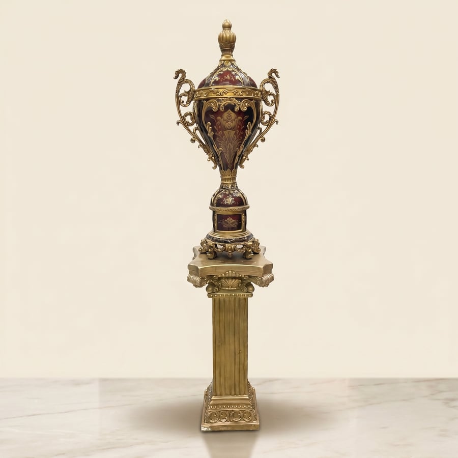Decorative vase with double handles - Rococo style gilded