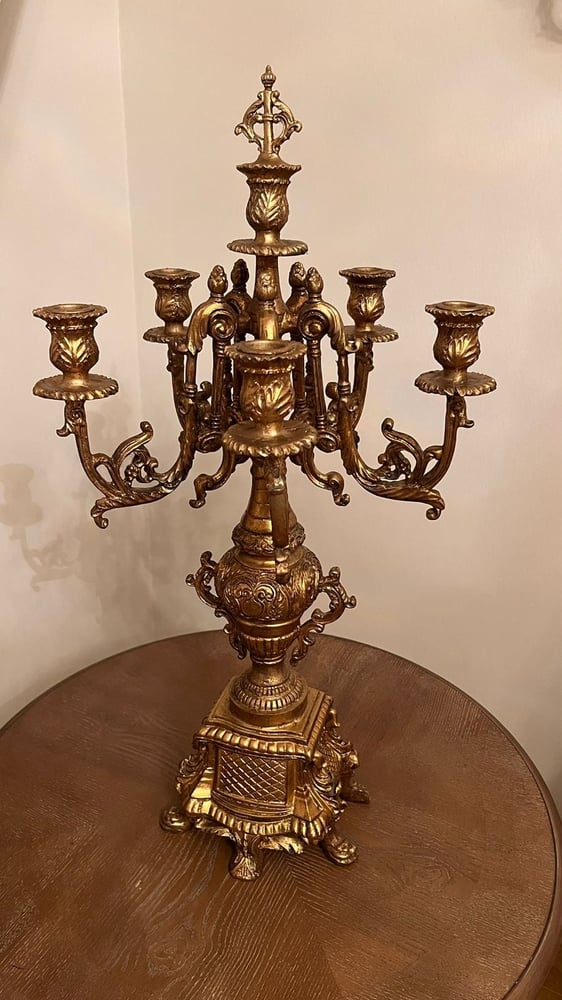 Luxurious bronze multi-arm candlestick - antique gold finish