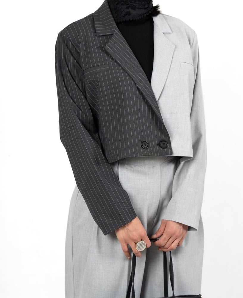 A formal suit and casual at the same time
