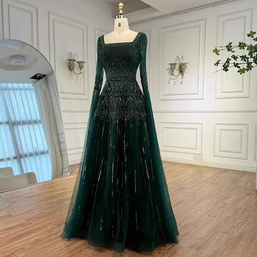 Classic dress a good option | ST5-6203 | Evening dresses fashion 2027
