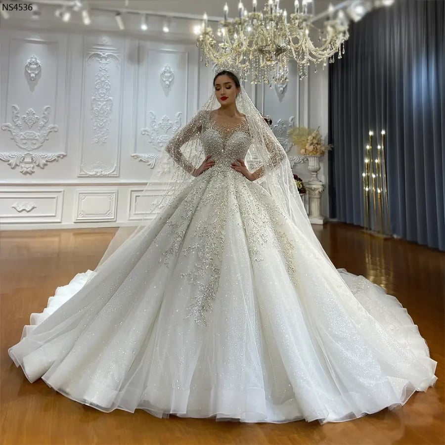 فستان زفاف بتصميم حديث وأنيق للنساء | NS4536 | Wedding dresses 2027
