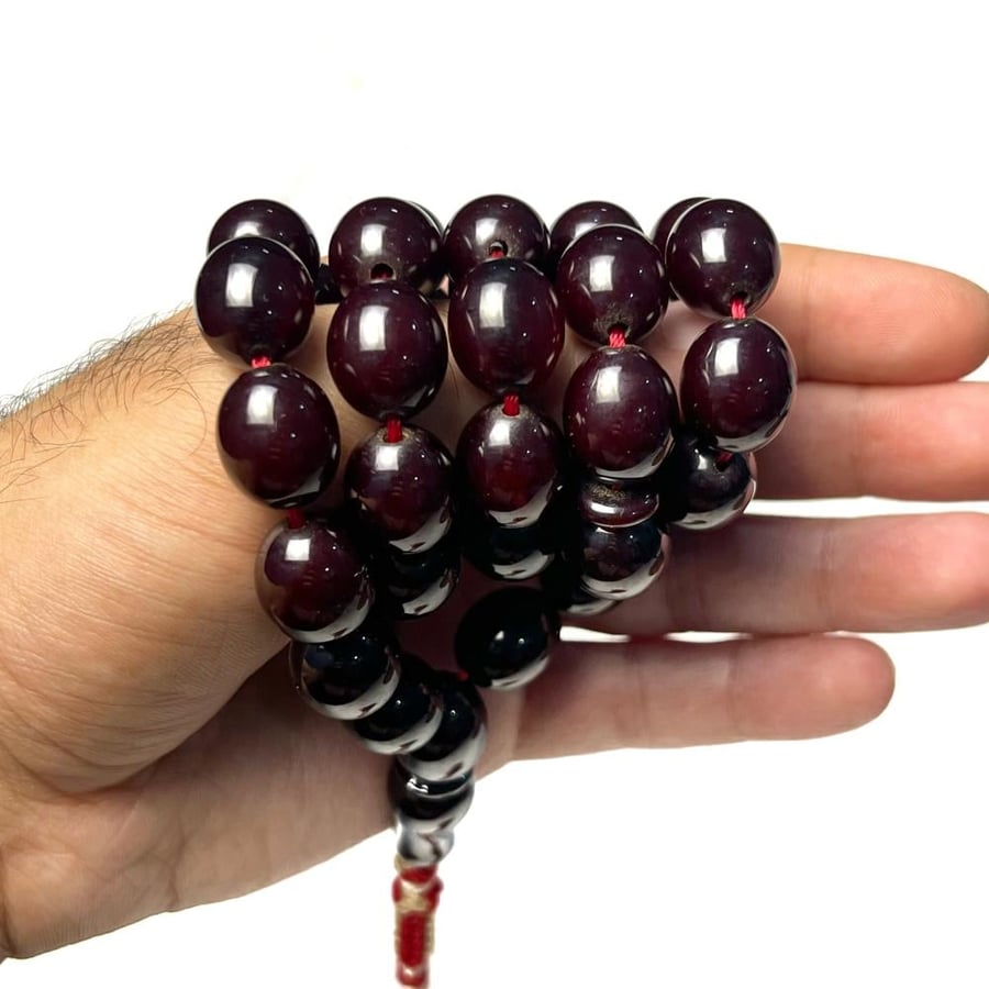 مسباح فاتوران عنابي