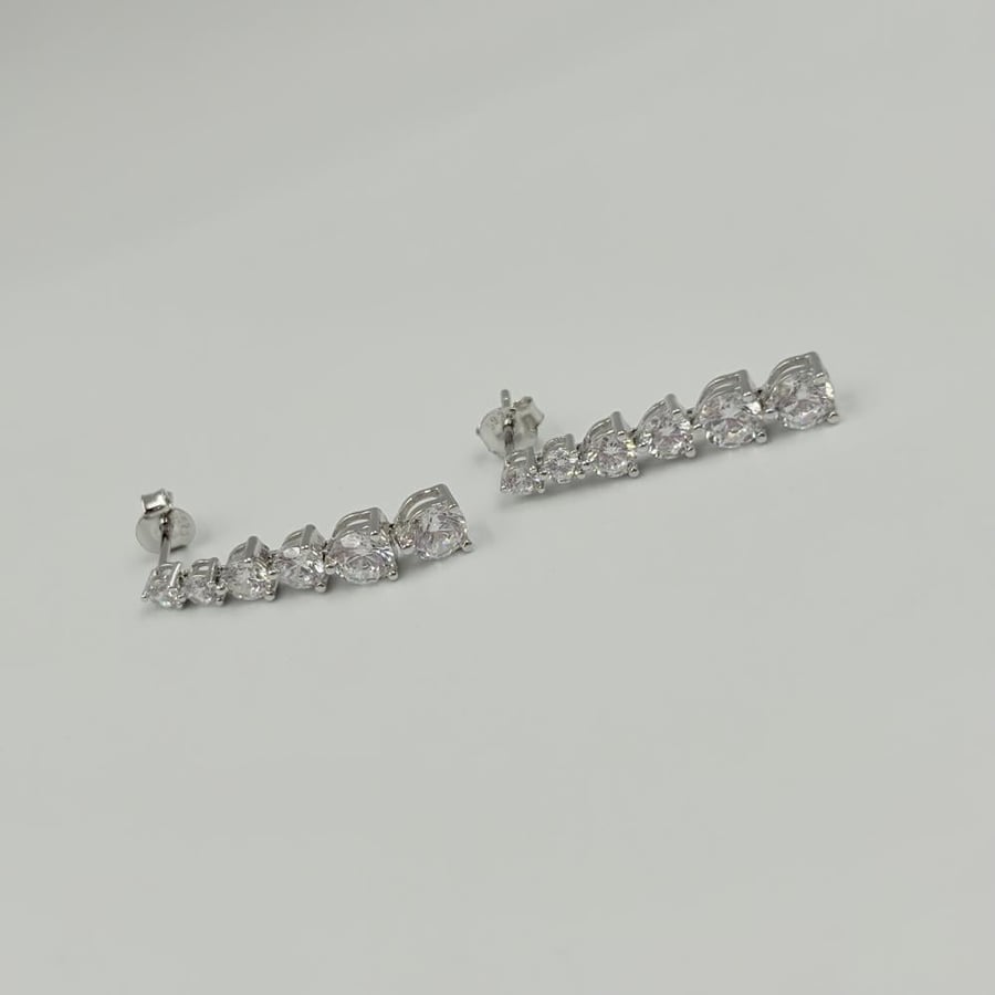 Dangling earring