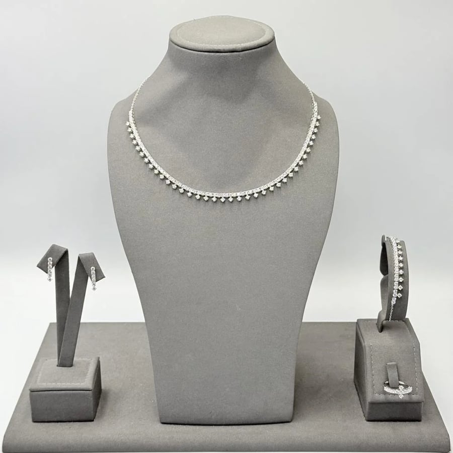 طقم تصميم ألماس