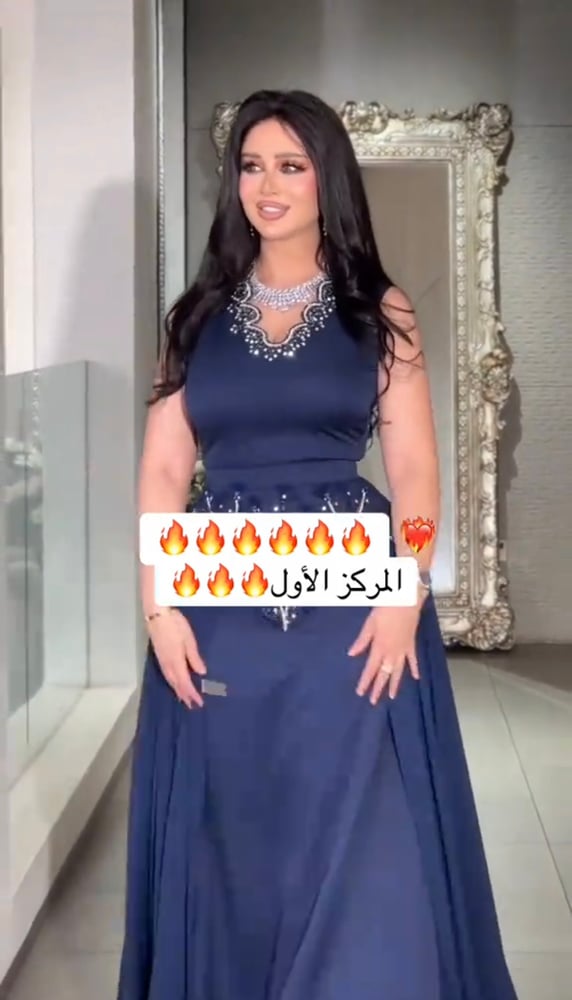 فستان كحلي انيق قماش كريب فاخر تطريز يدوي