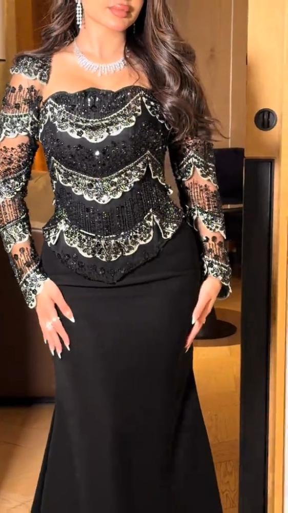 فستان اسود سهرة.القماش تل خرز + باربي