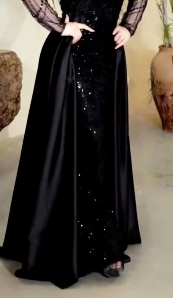 فستان سهرة اسود لمعه  فاخر