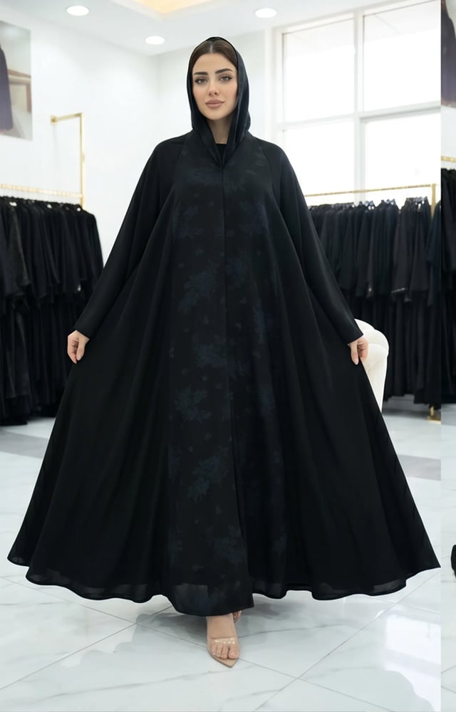 عباية كلوش قماش انترنت ساده مع تشجيره ناعمه