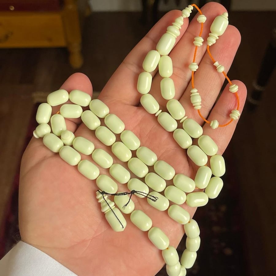 بكلايت قديم من دومنه فستقي