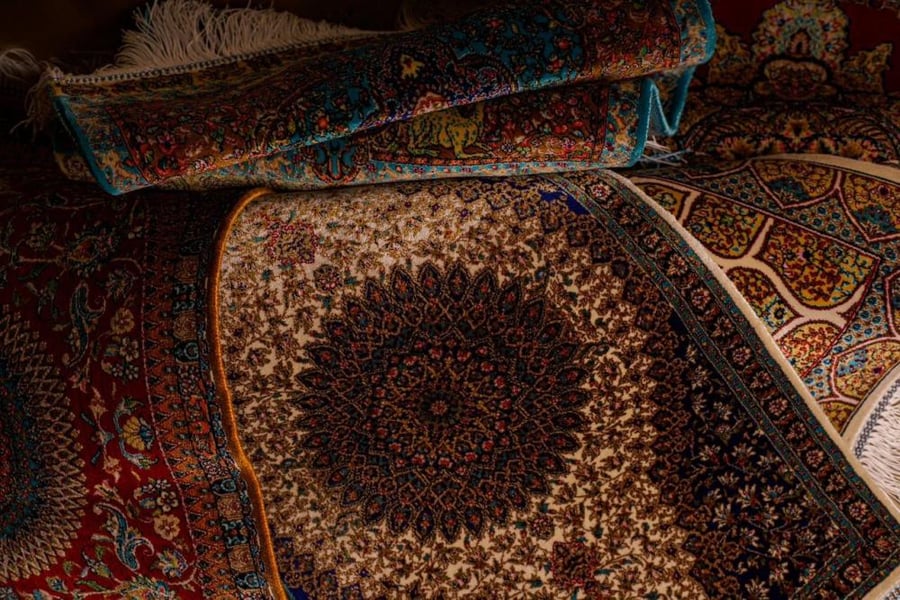 Eye carpet