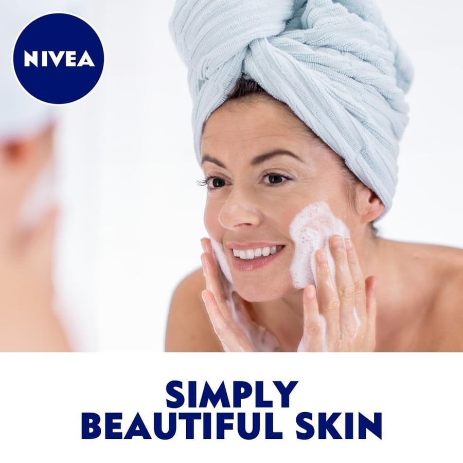 Nivea – Face wash for natural whitening (100 ml)