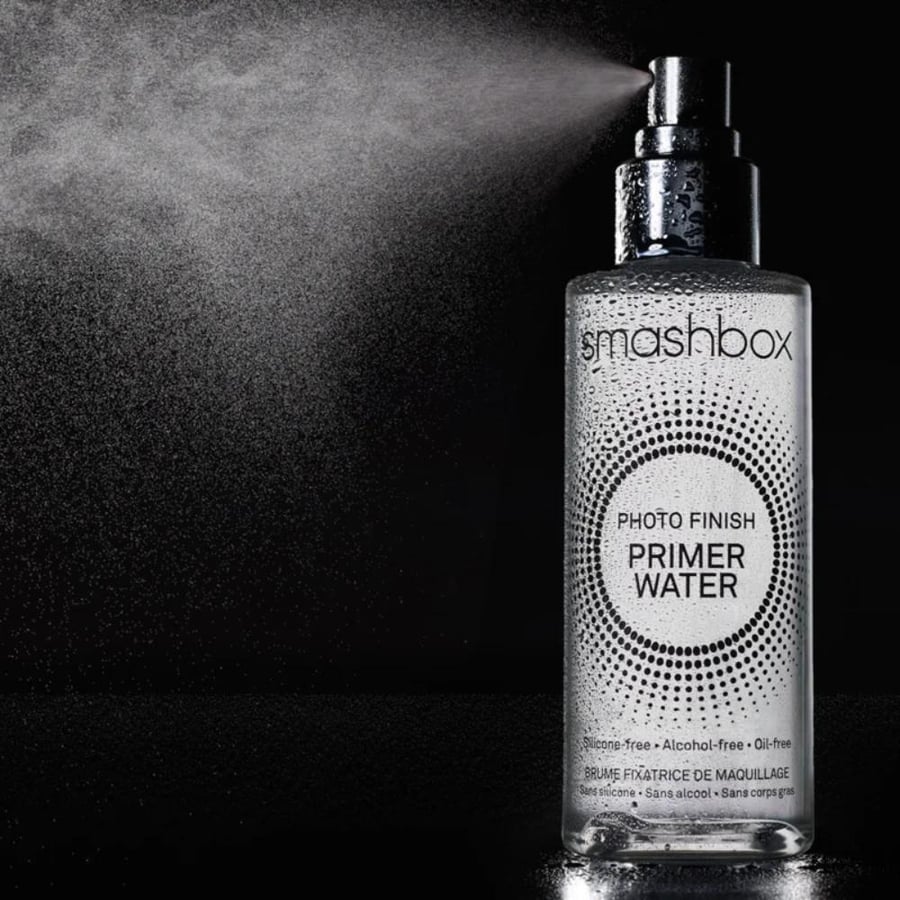 Makeup fixer spray and primer from Smashbox brand - 120 ml