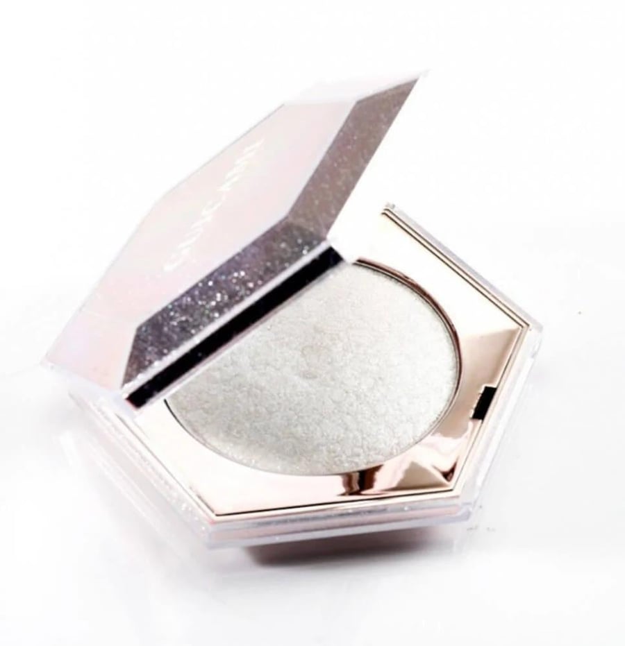 Highlighter Fenty Beauty from Rihanna Diamond Bomb - How Mini Cards