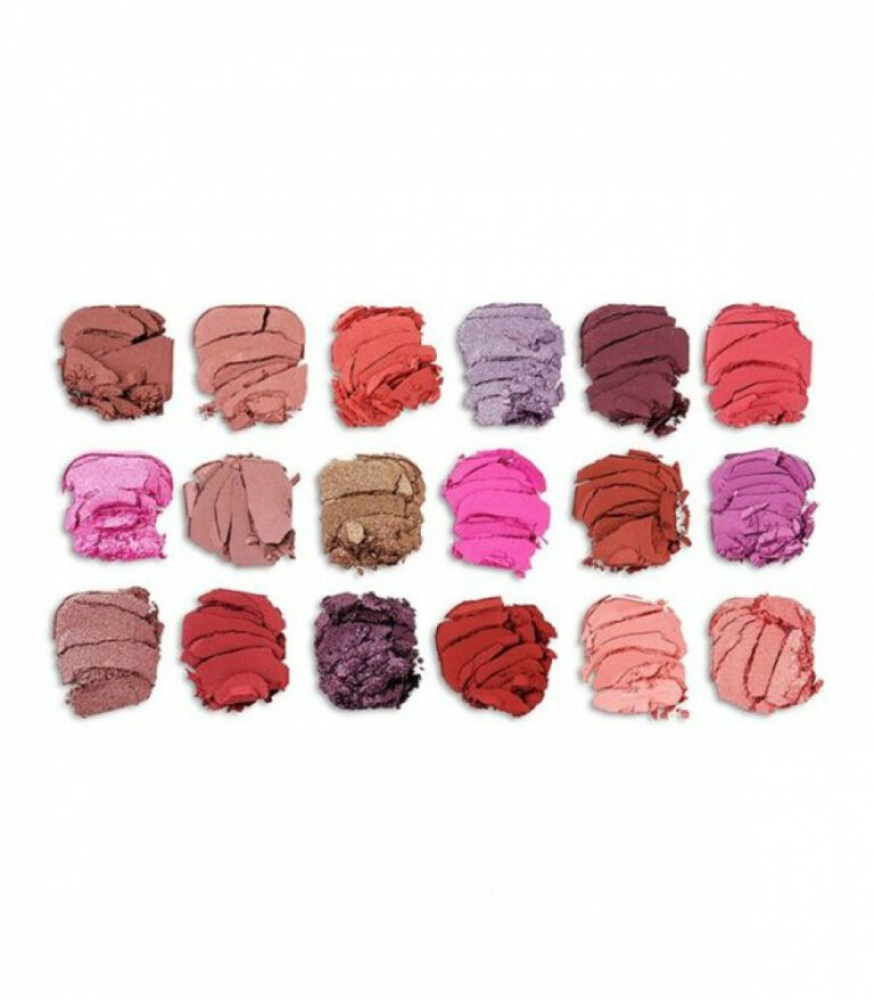 Reflection eyeshadow in Conceal Love
