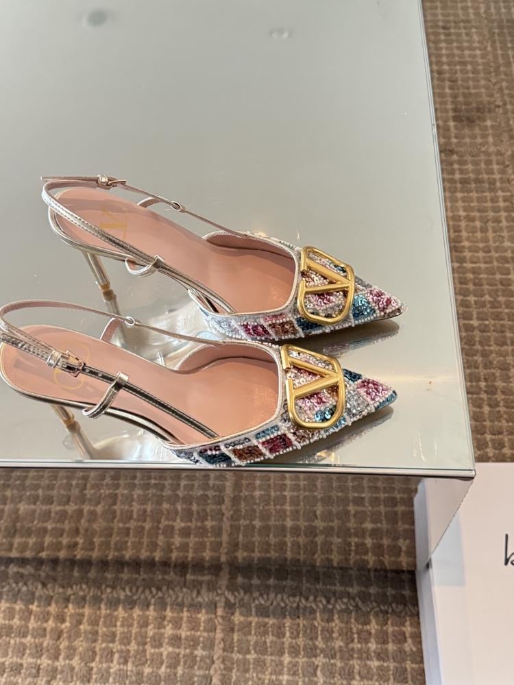 كعب فالنتينو