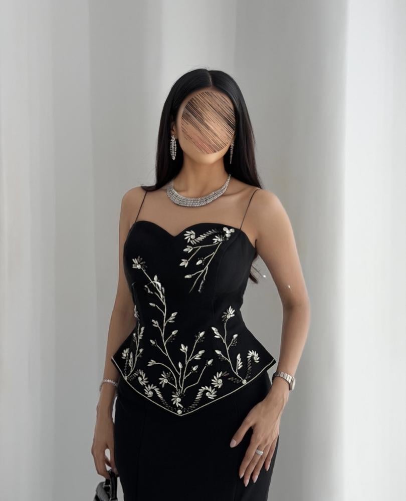 فستان سهرة كورسيه شك