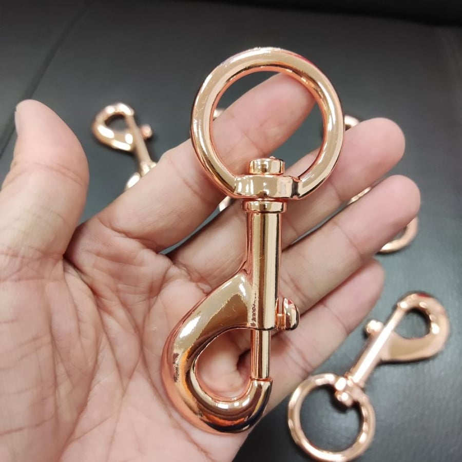 مشبك دهبي