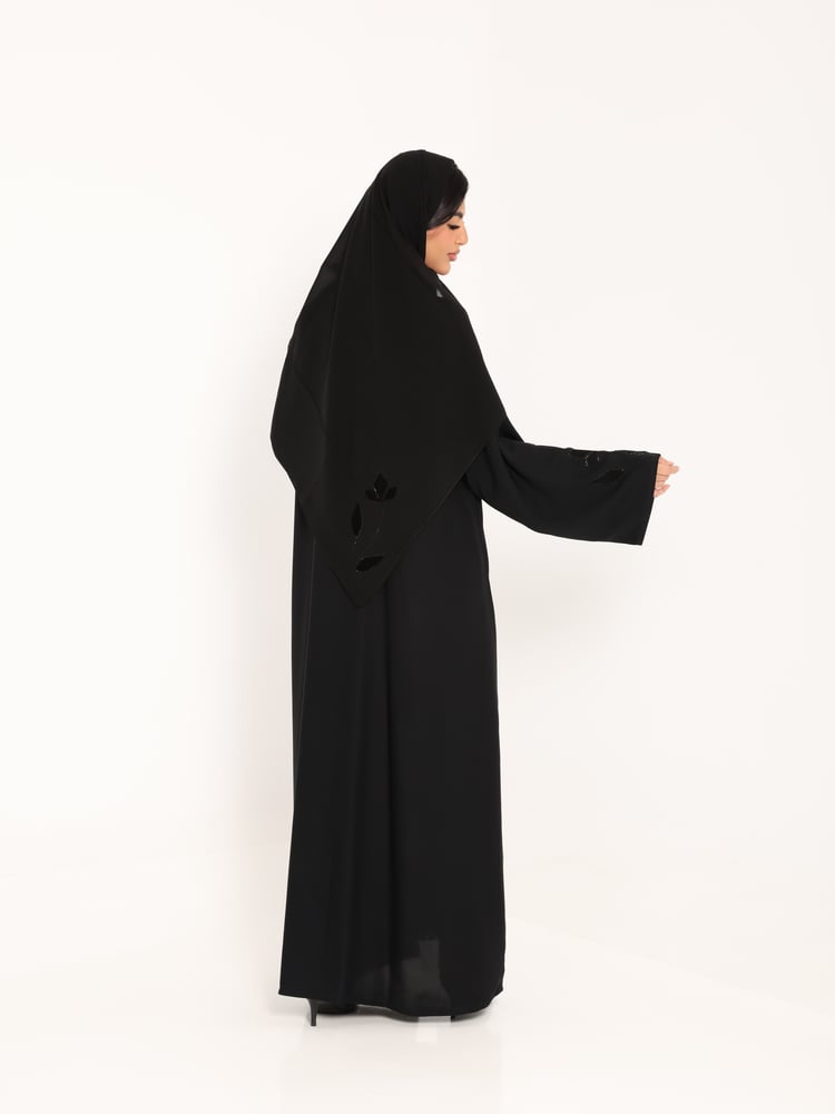 abaya-luxury-saudi-kinzy.jpg