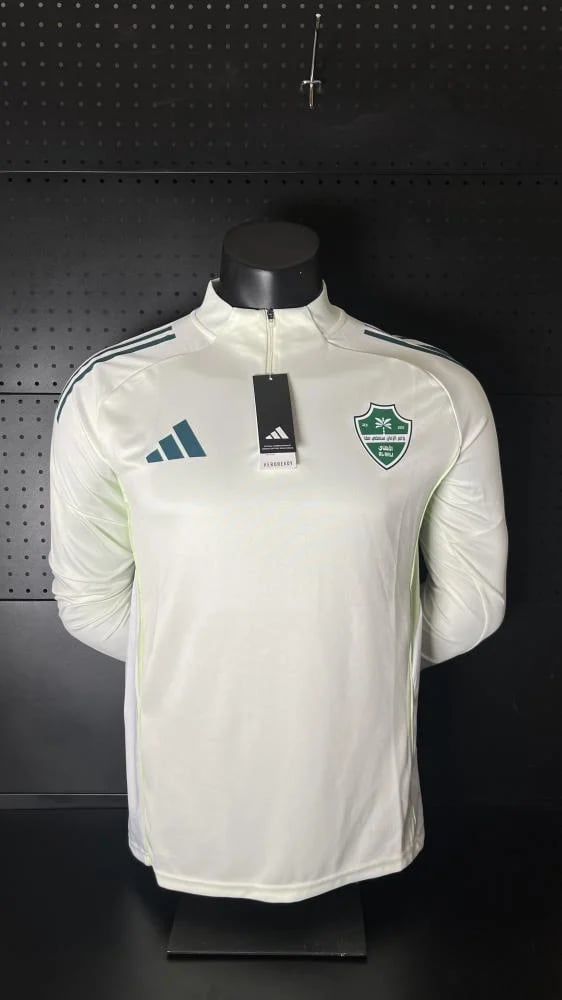 سويتر الاهلي (2025-26) التفاحي