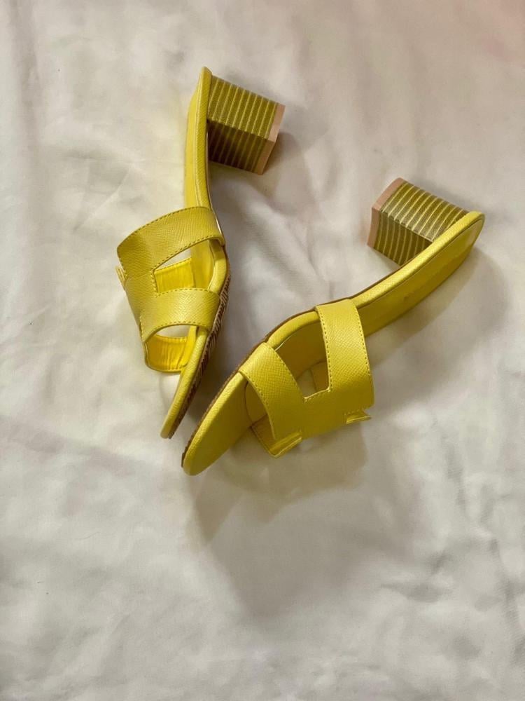 سليبرز HERMES بكعب