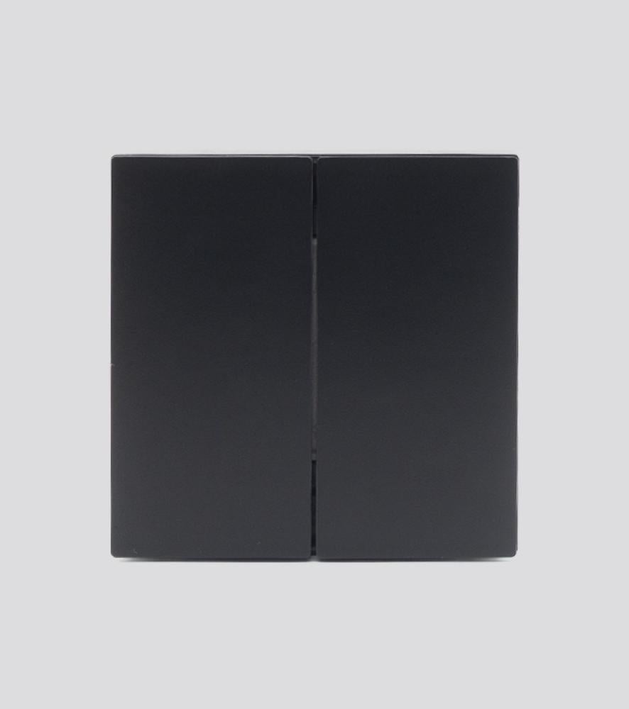 Dual lighting key