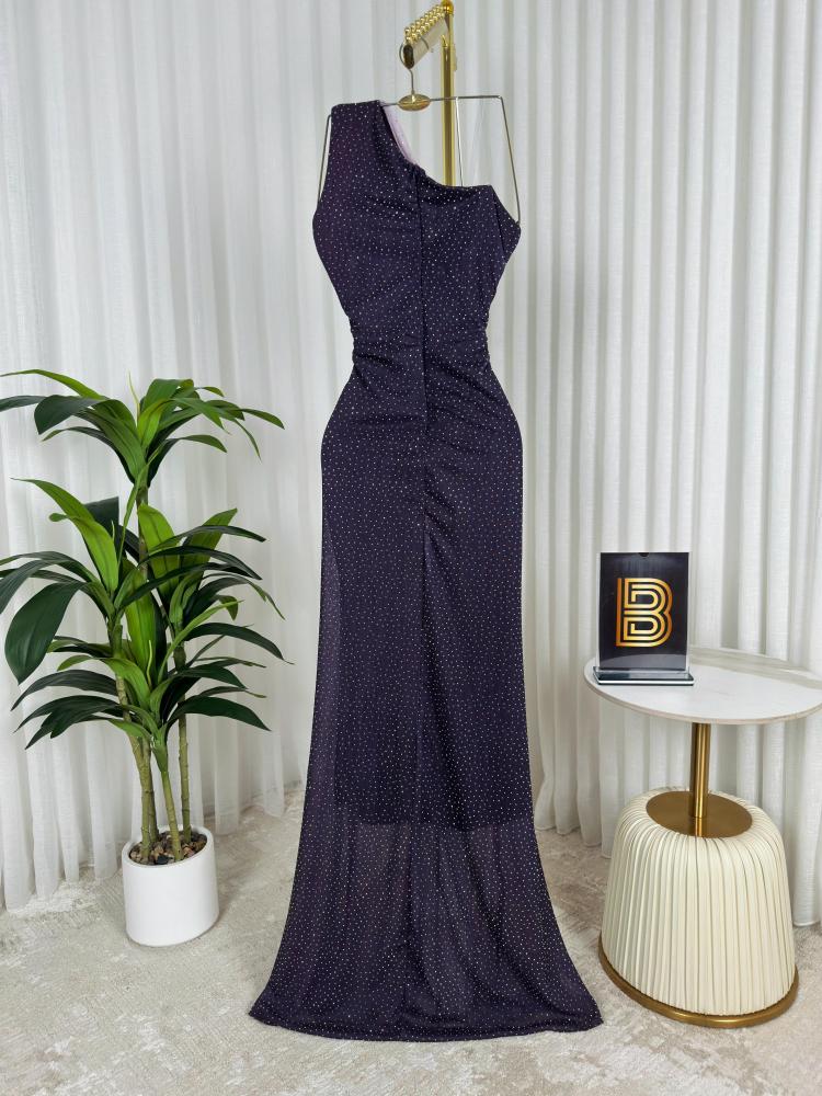 Evening dress shiny