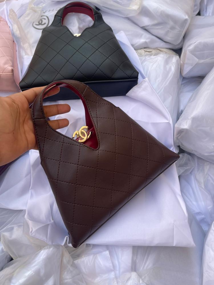 Tote, Calfskin & gold-tone