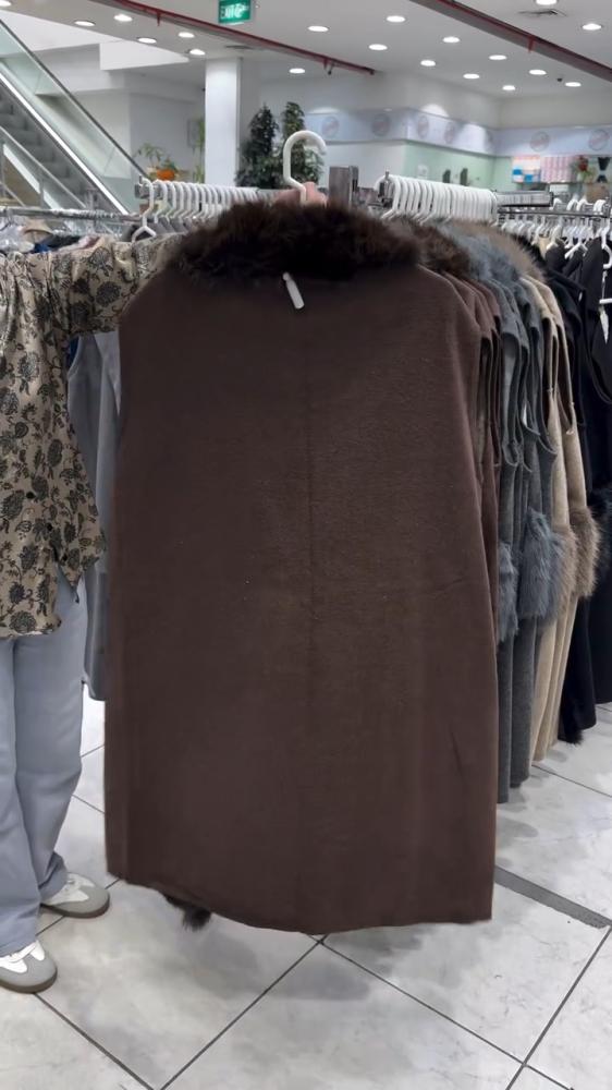 سكارف نسائية أنيقة شتوية