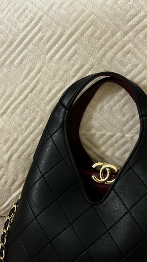 Tote, Calfskin & gold-tone