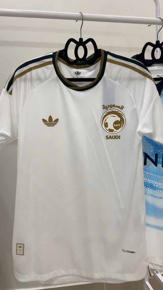طقم قمصان المنتخب السعودي والهلال | إصدار رياضي فاخر