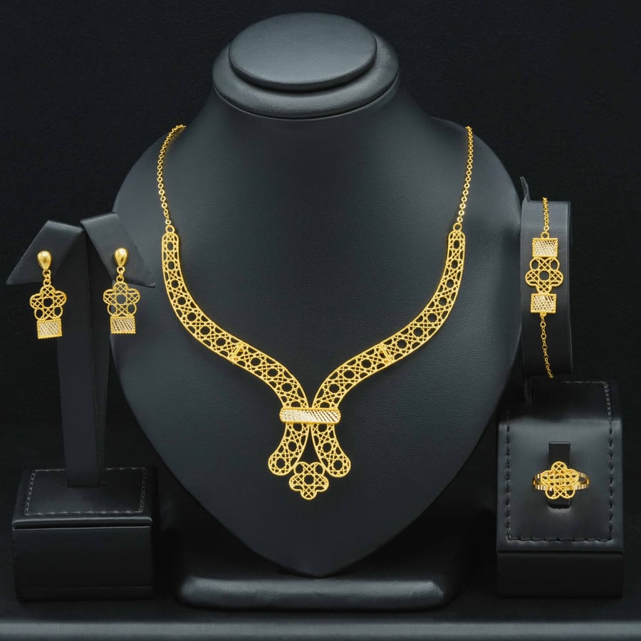 طقم ذهب عيار 21 (S7406)