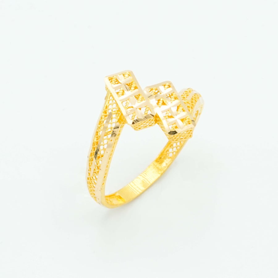 Women's 21 karat gold ring (R5843)