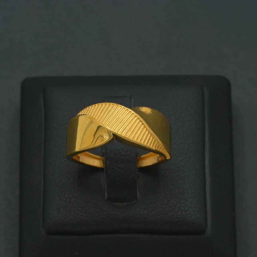 خاتم ذهب إيطالي عيار 21 (R9419)