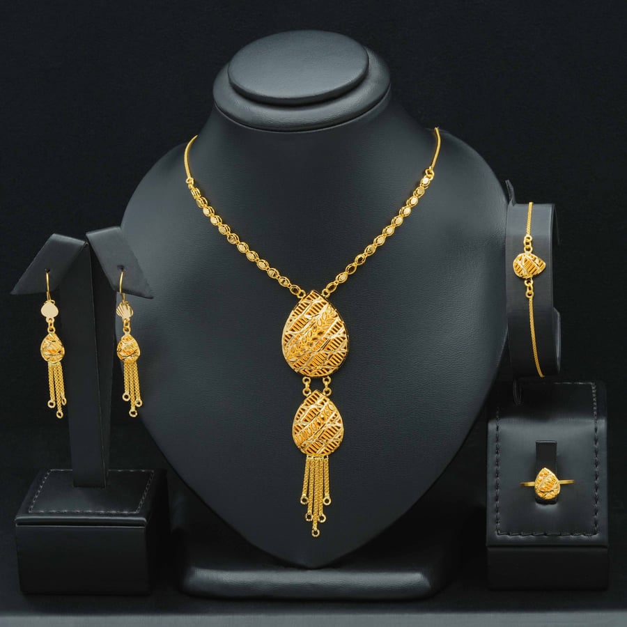 طقم ذهب عيار 21 (S7422)