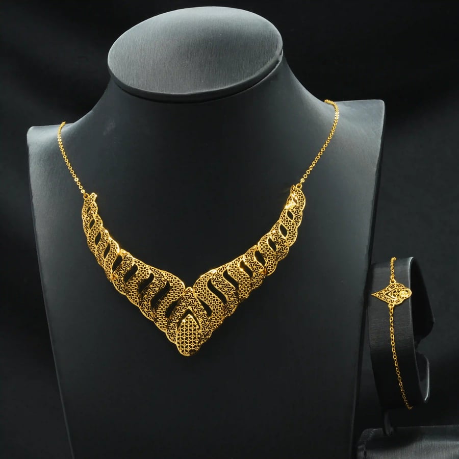 عقد + اسورة ذهب عيار 21 (HS9080)