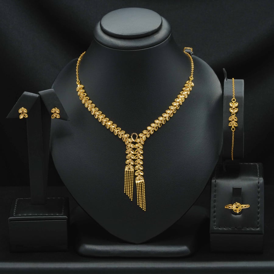 طقم ذهب عيار 21 (S8054)