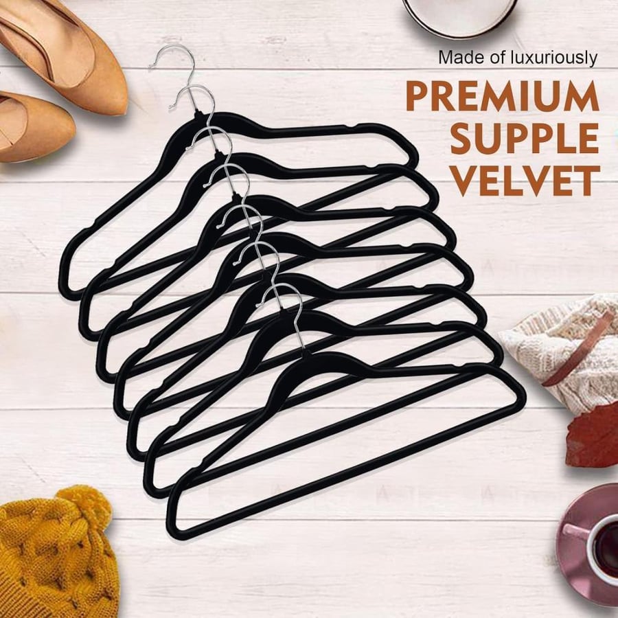 Velvet Hanger 50 Pcs – Premium Wardrobe Organizer
