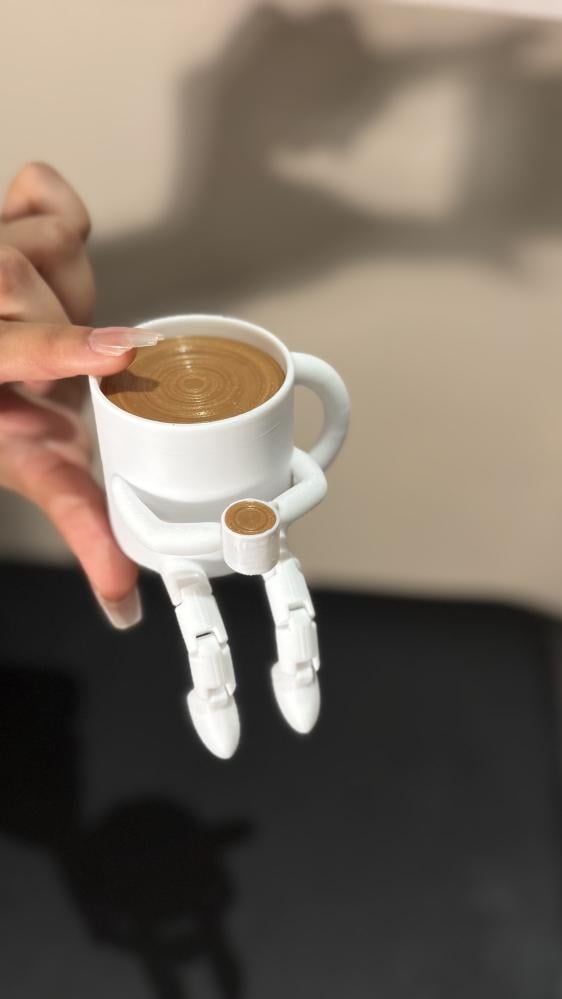 تمثال كوب قهوة