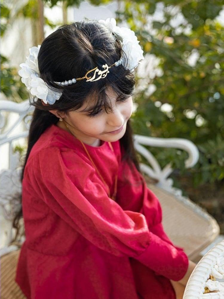 Gold-plated rose crown