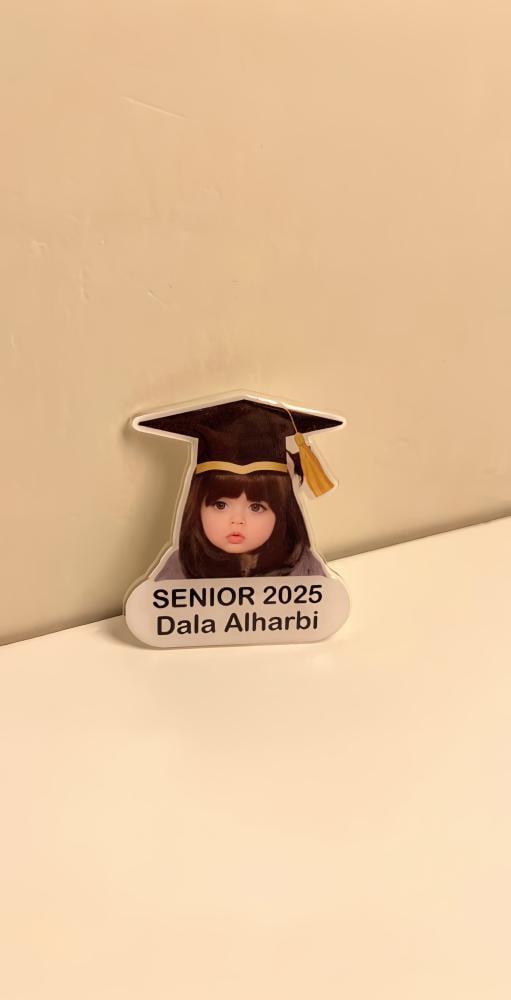 بروش تخرج ايكرليك تصميم الاسم مع الصوره