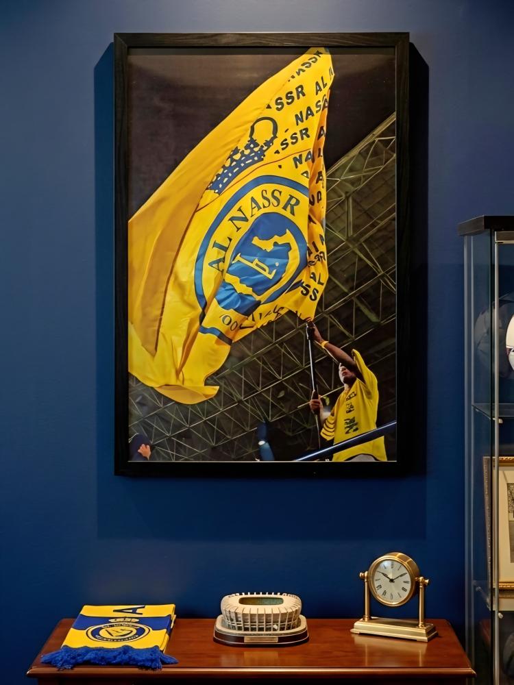 لوحه لاعبين النصر
