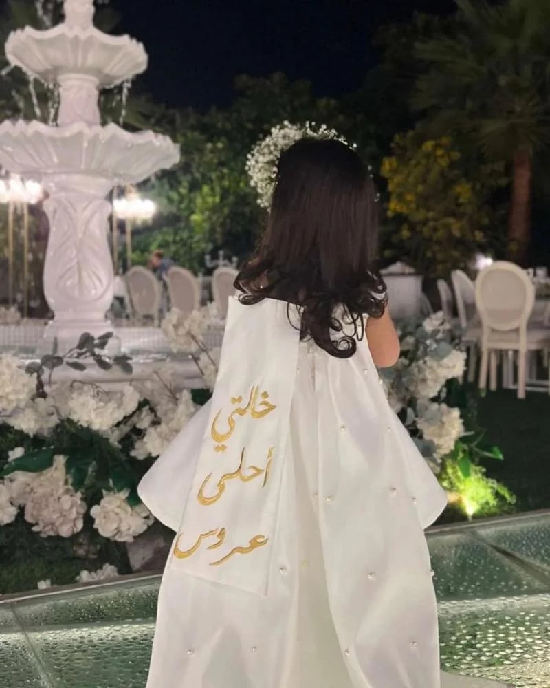 فساتين اطفال فاخرة