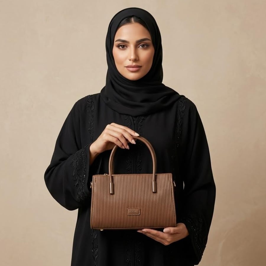 شنطة يد نسائية زرشي بتصميم الخطوط العمودية الفاخرة