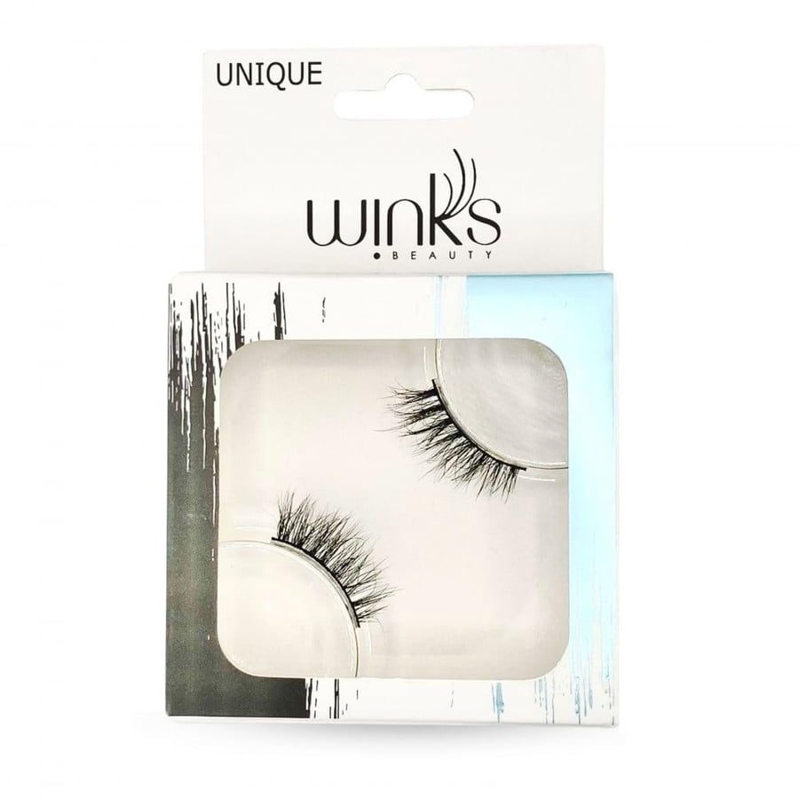 Unique eyelashes Wins